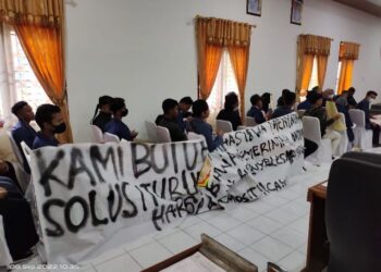 DPRD Natuna Terima Aspirasi Mahasiswa Tolak Kenaikan BBM