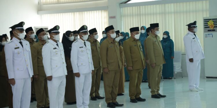 Bupati Lantik Sejumlah Pejabat di Lingkungan Pemkab Asahan