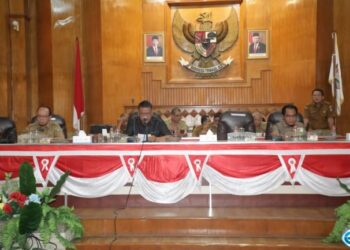 Ketua DPRD Asahan Pimpin Rapat Paripurna Ranperda R-APBD TA 2023