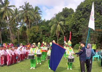 HUT HGN dan PGRI ke- 77, PGRI Subi Gelar Jalan Santai