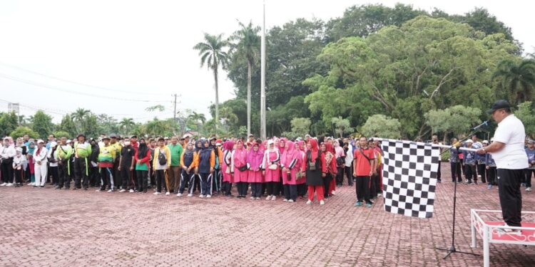Hut Kopri ke-51, Wakil Bupati Asahan Lepas Peserta Gerak Jalan Santai