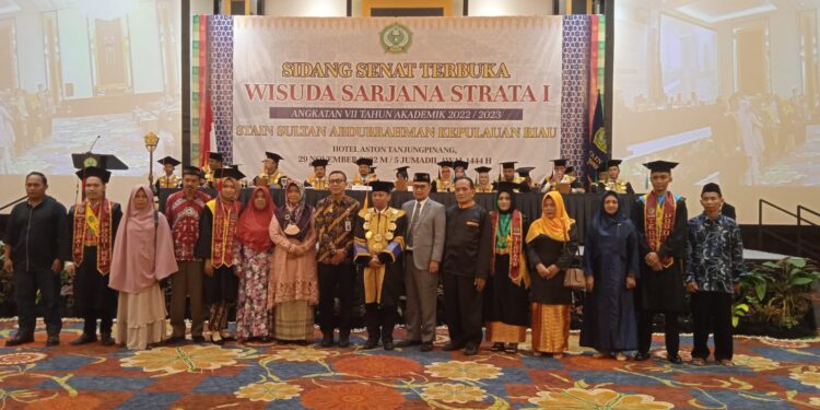 85 Wisudawan STAIN Kepri Lulus Dengan Predikat Cumlaude