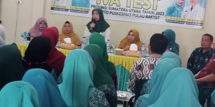 Ketua TP. PKK Asahan Lakukan Pembinaan IVA Test di UPTD Puskesmas Pulau Rakyat