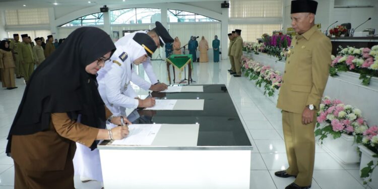 Bupati Asahan Lantik Pejabat PTP, Administrator dan Pengawas