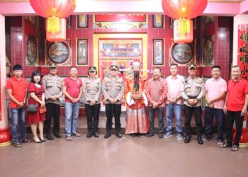 Kapolres dan Wakapolres Karimun Ikut Patroli Pengamanan Malam Imlek 