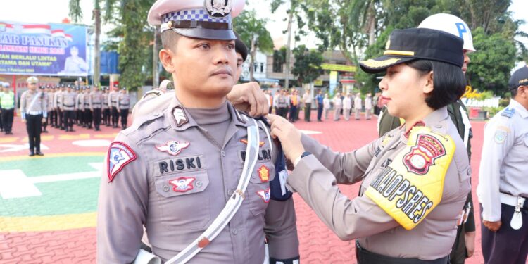 Polres Karimun Laksanakan Apel Gelar Pasukan Ops Keselamatan Seligi Tahun 2023