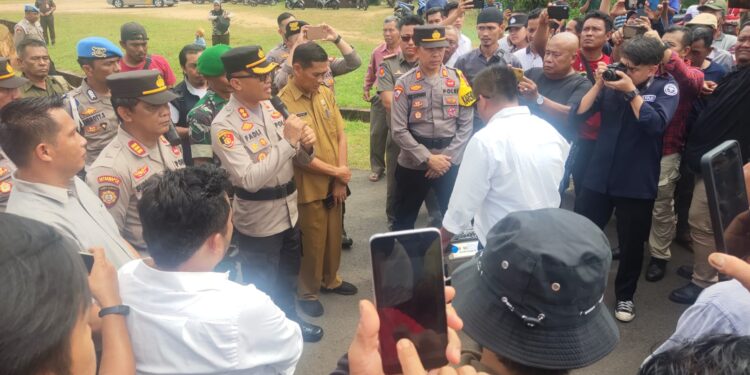 Aliansi Masyarakat Kabupaten Lingga Gelar Aksi Damai