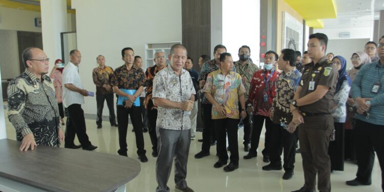 Sekdakab Asahan Tinjau MPP Kabupaten Asahan
