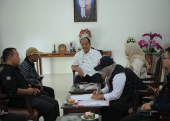 Pantarlih Kelurahan Mekar Baru Lakukan Pendataan Pemilu Kepada Wabub Asahan