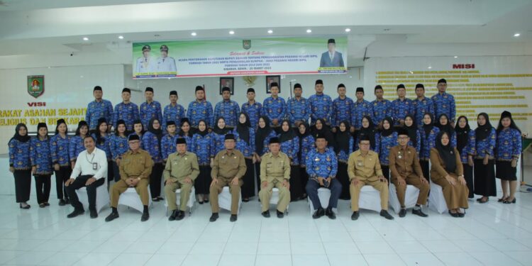 Sekdakab Asahan Ambil Sumpah/Janji 123 PNS Formasi 2019 dan 2021