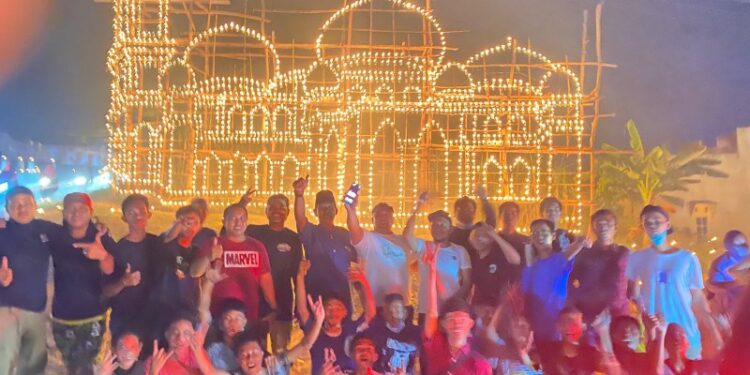 Ikut Festival Lampu Hias Eid Mubarak 1444 H, Remaja Bukit Senang Optimis Menang