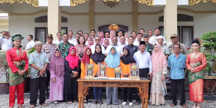 Kabupaten Karimun Raih Piala Adipura 2022