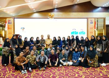 Lantik IPPMKK Pekanbaru, Bupati Karimun : Mahasiswa Adalah Penerus Estafet Kepemimpinan