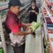 Jelang Idul Fitri, Polsek Dabo Singkep Cek Minyak Goreng dan BBM