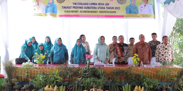Tim Evaluasi Lomba LBS Tingkat Provsu Kunjungi Desa Meranti