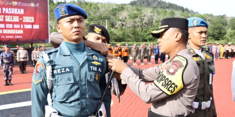 Mudik Aman Berkesan, Polres Lingga Apel Pasukan Operasi Ketupat Seligi 2023