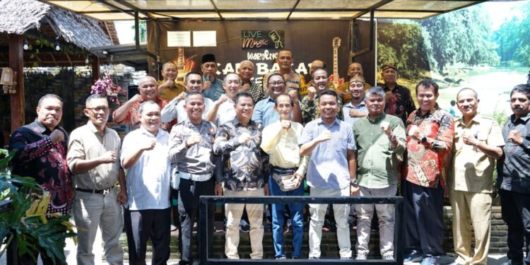 Bupati Asahan Ikuti Halal Bihalal Forkala