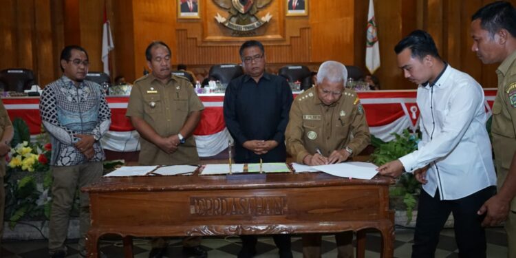 Bupati Ikuti Rapat Paripurna DPRD  Asahan