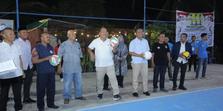 Wakil Bupati Asahan Buka Semi Open Volleyball Hessa Air Genting
