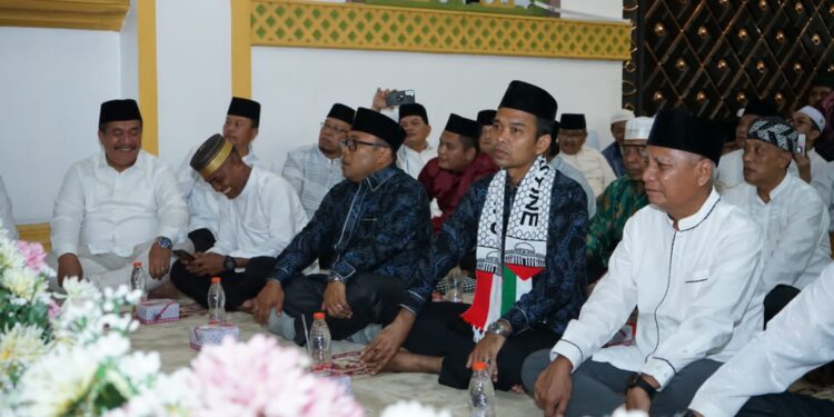 Ustaz Abdul Somad Ceramah di Mesjid Agung Ahmad Bakrie Kisaran