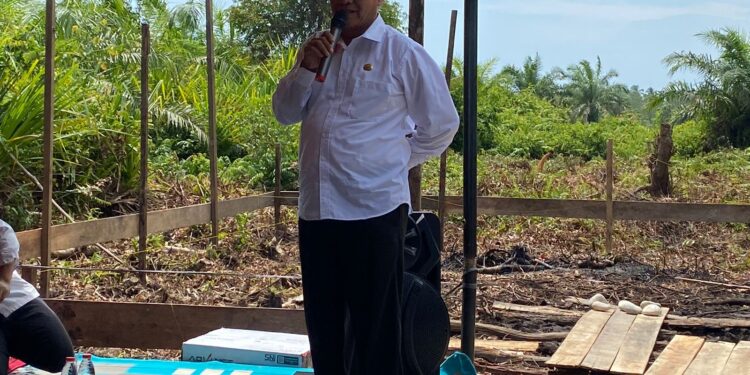 Pj. Bupati Aceh Singkil Letakan Batu Pertama Pembangunan TPA Al-Azhar