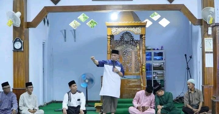 Safari Ramadhan, Bupati Lingga Kunjungi Masjid Al Muhajirin Desa Pulau Batang