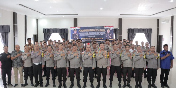 Kapolres Lingga Minta Bhabinkamtibmas Selalu Profesional Jalankan Tugas