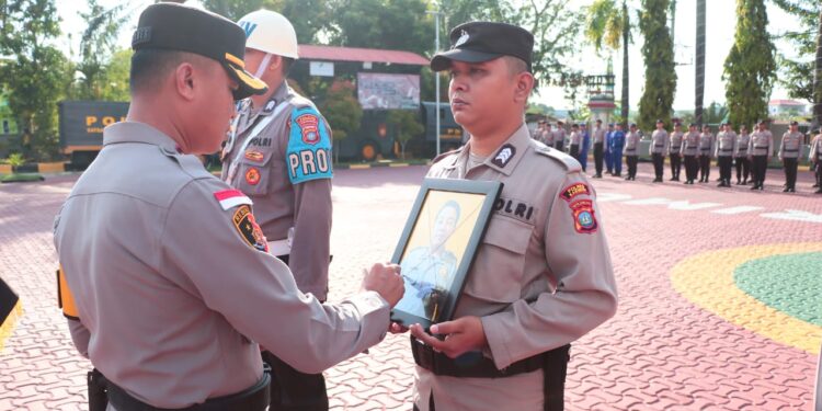 Seorang Personel Polres Karimun Diberhentikan Secara Tidak Hormat, Ini Penyebabnya