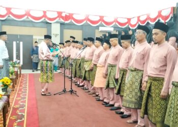 Bupati Lantik Dewan Hakim MTQ XVI Tingkat Kabupaten Karimun 2024