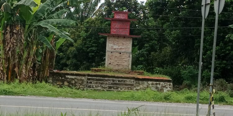 Marga Simargolang Harapkan Tugu Raja Simargolang di Pulau Raja Cepat Selesai