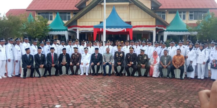 Pj Gubernur Aceh, Pimpin Upacara HUT Kabupaten Aceh Singkil Ke- 25