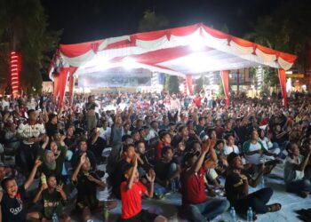 Dihadiri Ribuan Warga, Polres Karimun Sukses Gelar Nobar Semifinal Piala AFC U-23