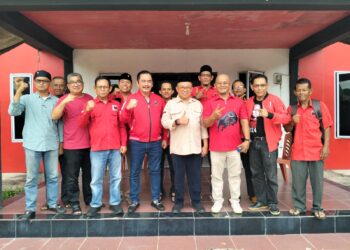 Apakah Pertanda, Firmansyah dan Ery Suandi Kompak Serahkan Berkas ke PDI Perjuangan