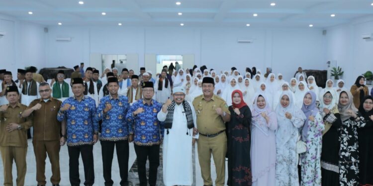 Wabup Upah Upah 64 Jama’ah Calon Haji Anggota Korpri Asahan