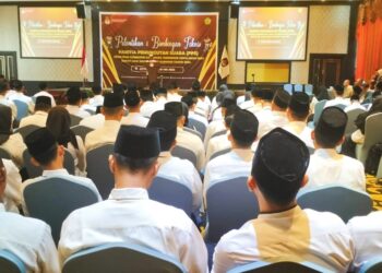 Hadiri Pelantikan PPS, Ini Harapan Bupati Karimun