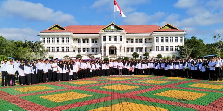 Bupati Karimun Lantik 276 Pejabat Fungsional PNS dan PPPK