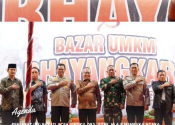 HUT Bhayangkara ke- 78, PJ. Bupati Aceh Singkil Buka Bazar UMKM