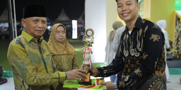 Bupati Tutup Festival Seni Qasidah Tingkat Kabupaten Asahan
