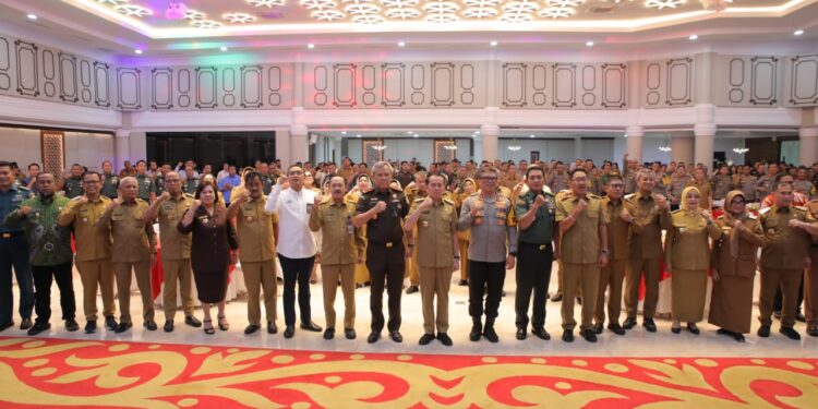 Bupati Asahan Hadiri Pencanangan Gerakan Pembangunan Serentak se- Sumut