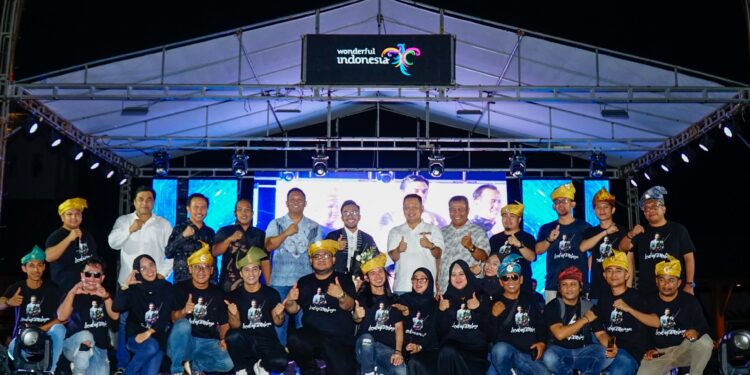 Alfin Habib Launching Single Kedua di Karimun, Ini Makna Tersirat Dalam Lagu “Hilang Saat Terang”