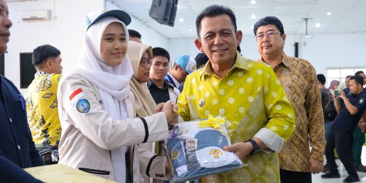 Orang Tua Wali Murid Kecewa Program Seragam Gratis di Tanjungpinang Ditiadakan