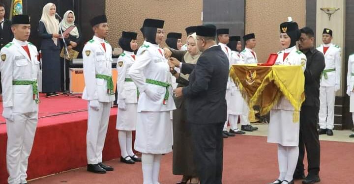 Aunur Rafiq