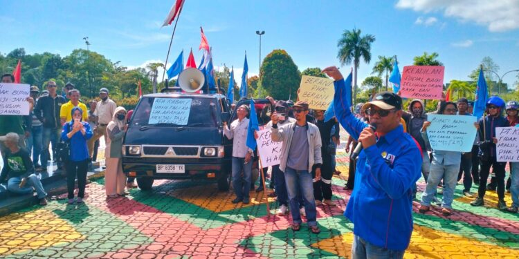 Puluhan Mantan Karyawan PT KG Kembali Demo, Tuntut Hak yang Belum Dibayarkan