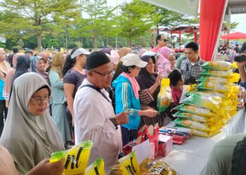 Pasar Murah Merdeka di Karimun, Aries Fhariandi : Kita Jual Harga Gudang