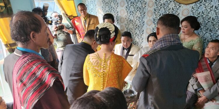 Adat Batak