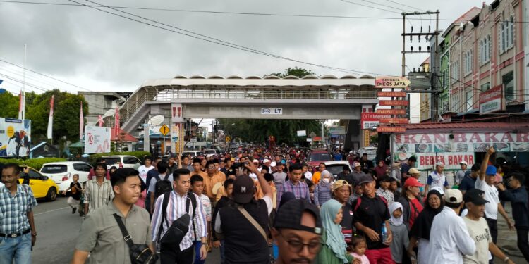 Jalan Santai HMR ber AURA Dipadati Ribuan Masyarakat Karimun