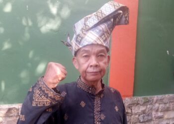 Karimun Dikepung Sampah, Datok Azman: PJ. Bupati Harus Lakukan Evaluasi dan Tindak Tegas