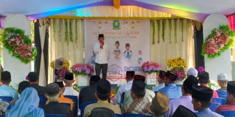 TPQ Kamarul Huda Gelar Khataman Al-Qur’an, Ini Pesan Lurah Buru