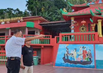 Vihara Gunung Dewa Siantan