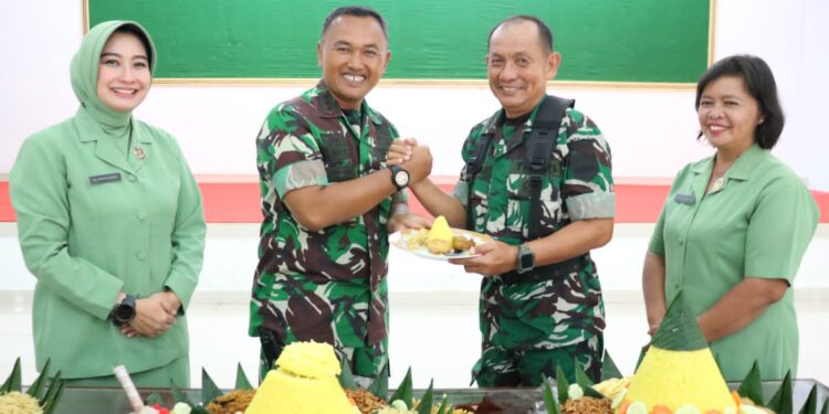 Dandim 0318/Natuna Pimpin Kenaikan Pangkat 44 Orang, 1 Diantaranya Perwira